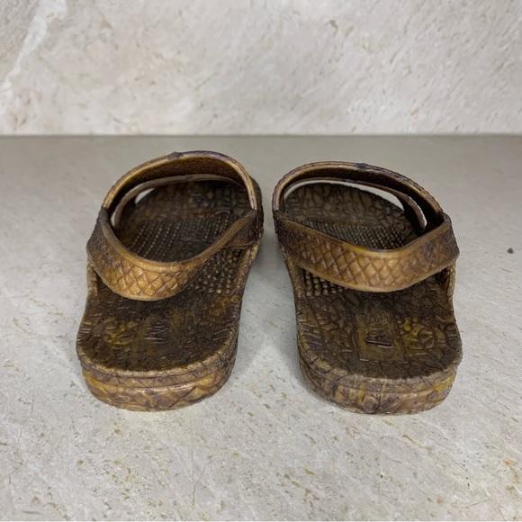 J-Slips Classic Hawaiian Baby Toddler Sandals with Back Strap - Picture 4 of 9